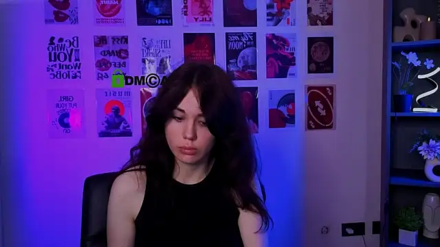 riley sanders online show from July 2026 07:33:02 PM