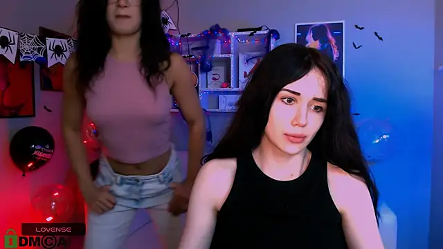 riley sanders online show from October 2025 10:24:02 AM