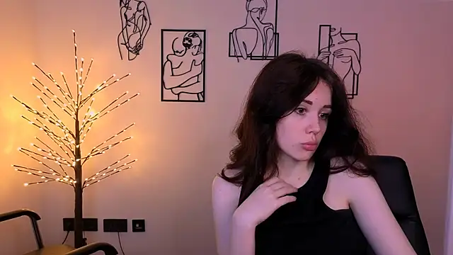 riley sanders online show from July 2026 09:37:01 PM