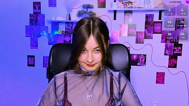 lilith diva online show from March 2026 08:10:01 PM