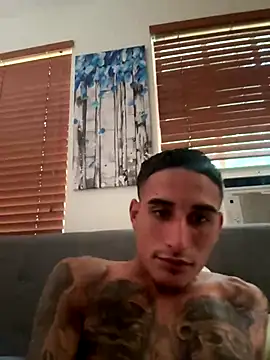 Snapshot of Cuban_4777 chatting on November 2025 05:06:02 PM Cuban 4777 online show from November 2025 05:06:02 PM