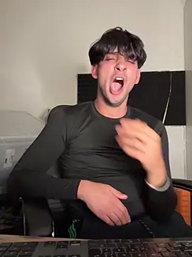 Gipsyboysteve online show from October 2025 10:54:02 PM