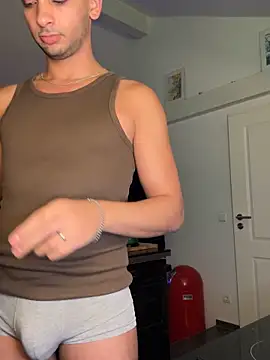 Gipsyboysteve online show from March 2026 06:10:02 AM