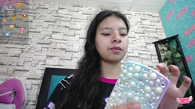 maily can online show from November 2025 12:55:02 PM