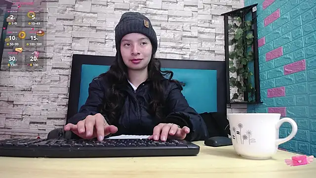 maily can online show from October 2025 12:28:02 PM