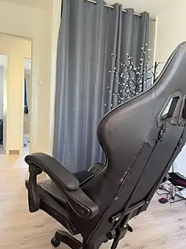 HATSUNE   online show from April 2026 10:18:02 AM