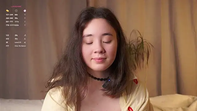 Snapshot of AlbertaClack chatting on December 2025 12:21:02 PM AlbertaClack online show from December 2025 12:21:02 PM