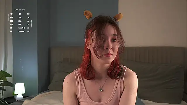 Snapshot of AlbertaClack chatting on September 2025 11:19:02 AM AlbertaClack online show from September 2025 11:19:02 AM