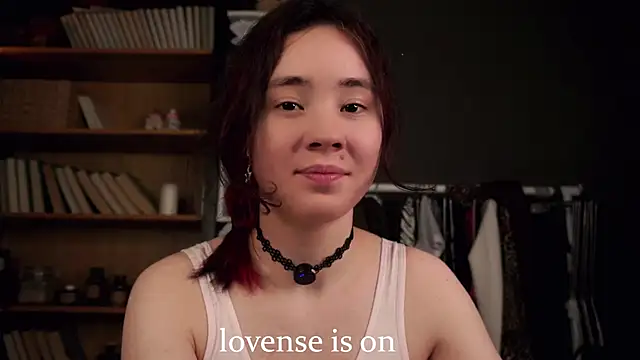 Snapshot of AlbertaClack chatting on November 2025 11:14:02 AM AlbertaClack online show from November 2025 11:14:02 AM