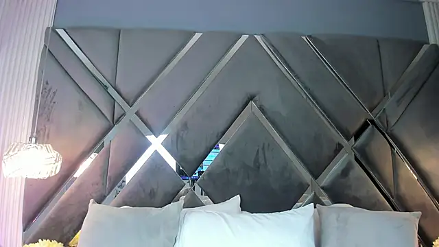 CoraimaSahin online show from March 2026 04:26:02 AM