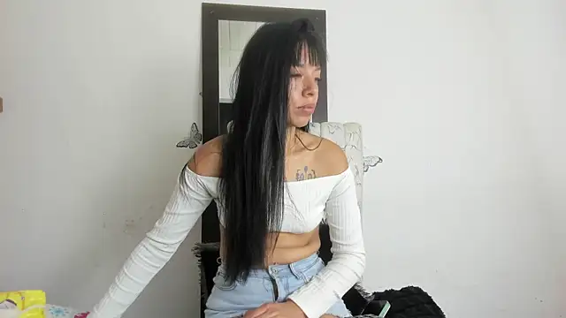 Sofia Dg online show from November 2025 09:29:01 PM