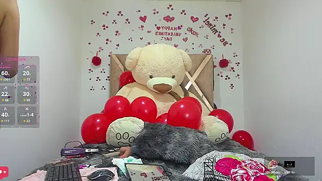 Sofia Dg online show from September 2025 07:24:02 PM