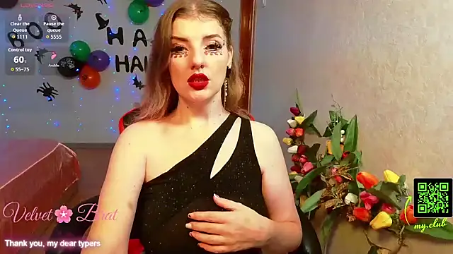 QueenInSilence online show from October 2025 09:27:01 PM