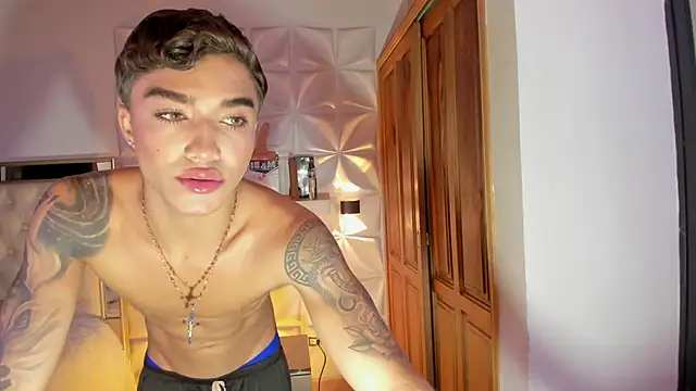 Wyatt Rose online show from November 2025 03:50:02 AM