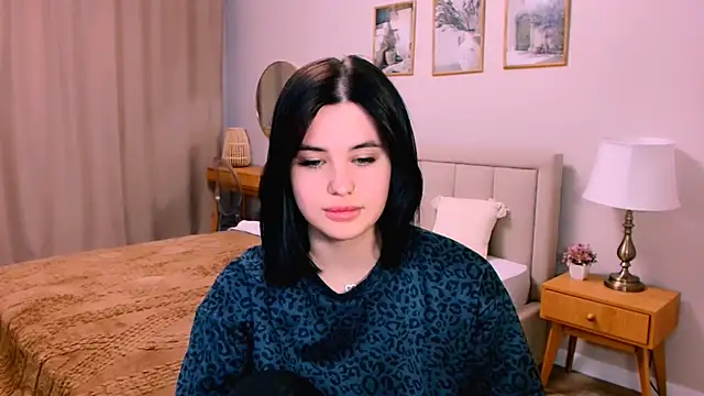 lil angel  online show from February 2026 10:16:02 PM