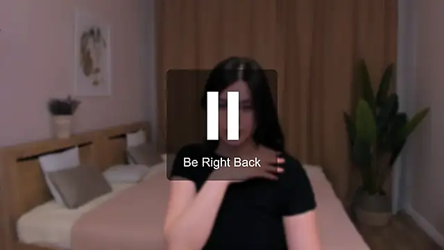 lil angel  online show from February 2026 12:17:02 AM