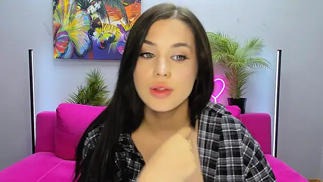 Snapshot of lil_angel_ chatting on September 2025 04:10:05 PM lil angel online show from September 2025 04:10:05 PM