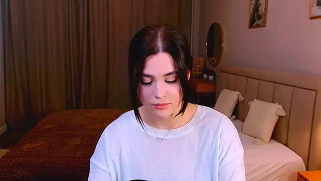 lil angel  online show from March 2026 09:46:02 PM