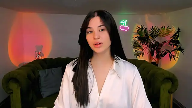 Snapshot of lil_angel_ chatting on September 2025 08:57:01 AM lil angel online show from September 2025 08:57:01 AM