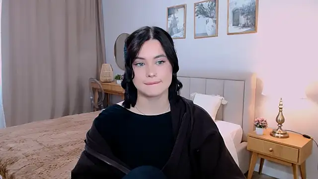 lil angel  online show from January 2026 09:02:02 AM