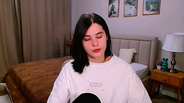 lil angel  online show from March 2026 08:44:02 AM