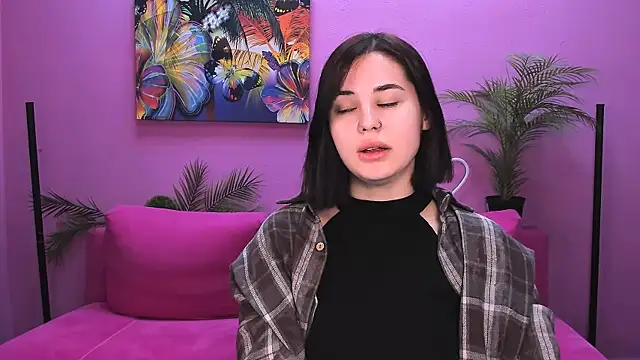 lil angel  online show from November 2025 09:02:01 AM