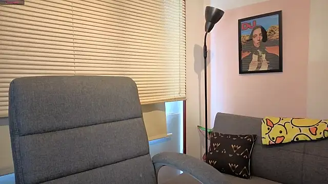 SujannaVarma  online show from November 2025 08:31:02 PM