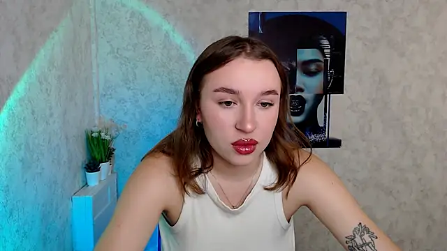 JuliaTopp  online show from October 2025 05:50:01 AM