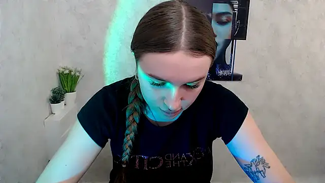 JuliaTopp  online show from February 2026 06:57:02 AM