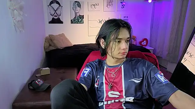 davoxer online show from February 2026 03:37:02 AM