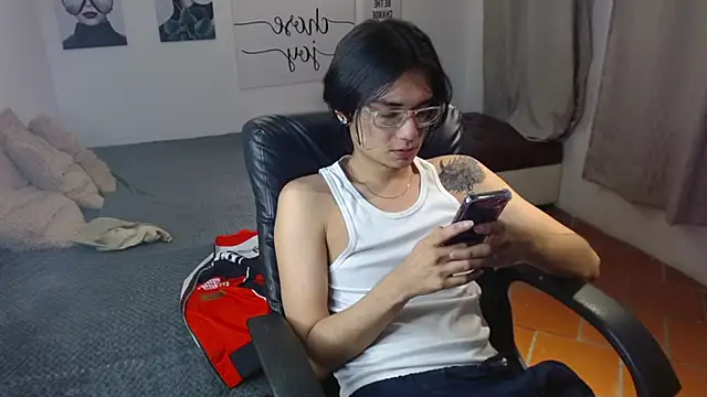 Snapshot of davoxer chatting on October 2025 03:16:01 AM davoxer online show from October 2025 03:16:01 AM