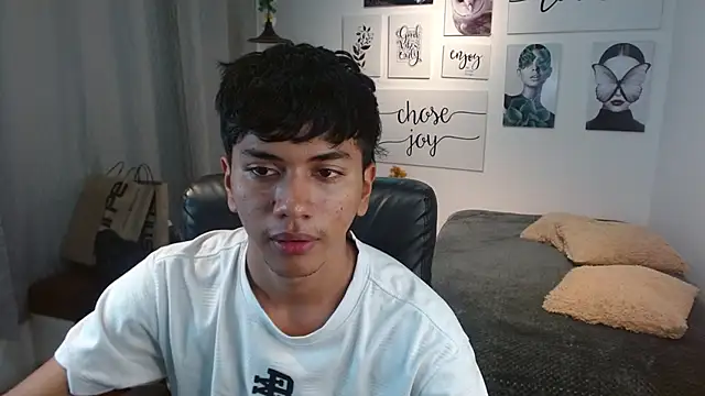 markbowie online show from November 2025 06:52:02 PM