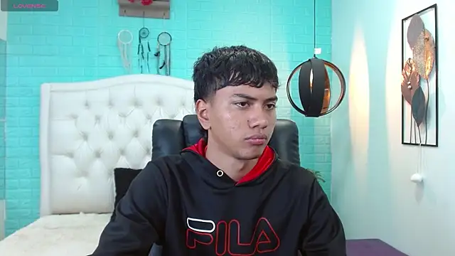 markbowie online show from November 2025 12:31:02 PM