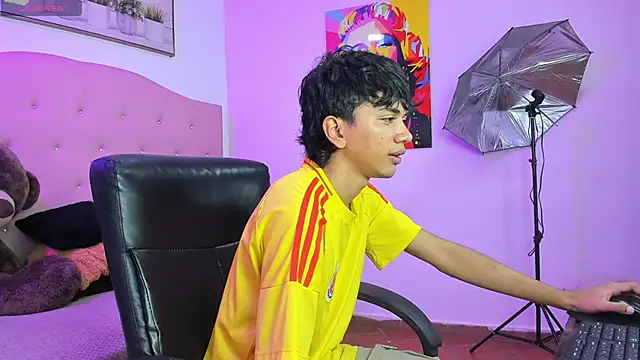 markbowie online show from March 2026 03:34:01 PM