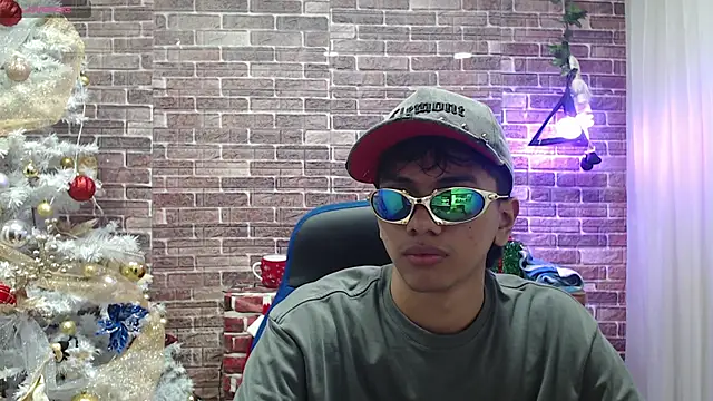 markbowie online show from December 2025 02:31:01 PM