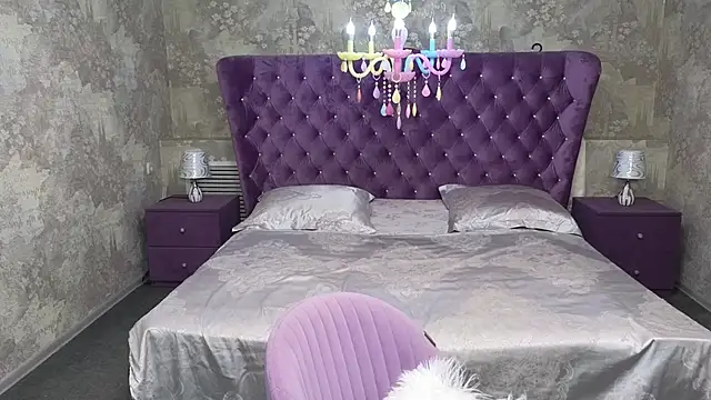 Anna Kenann online show from September 2025 07:01:02 AM