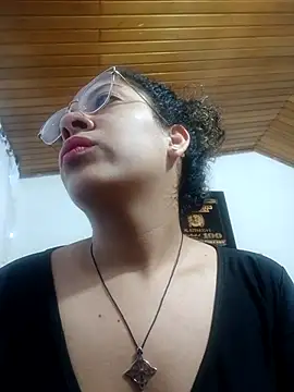 CATTALINAHOT online show from February 2026 08:25:01 AM