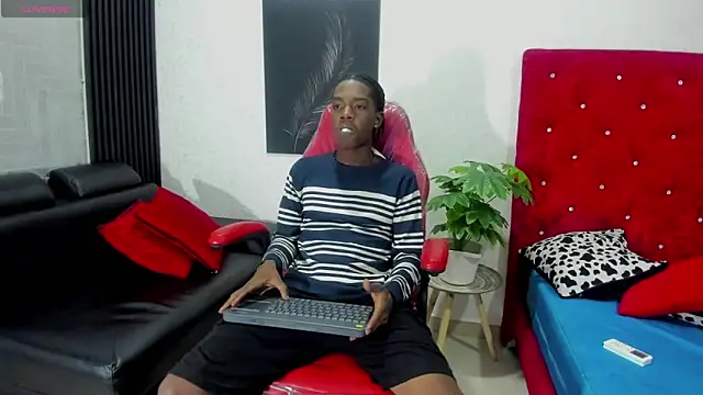 Snapshot of Cam_Brown chatting on September 2025 04:33:01 AM Cam Brown online show from September 2025 04:33:01 AM