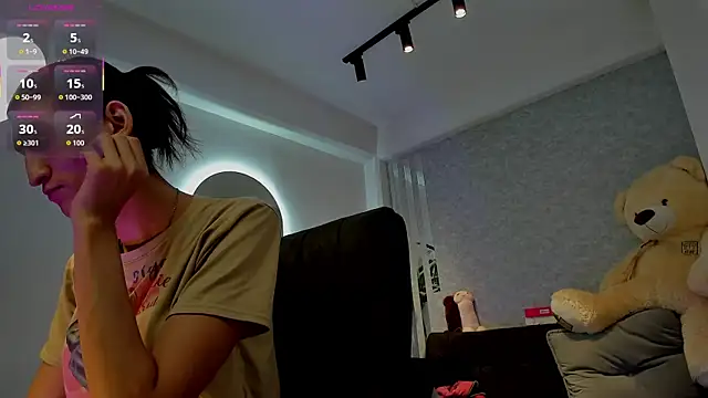 lily cash1 online show from April 2026 07:51:01 PM