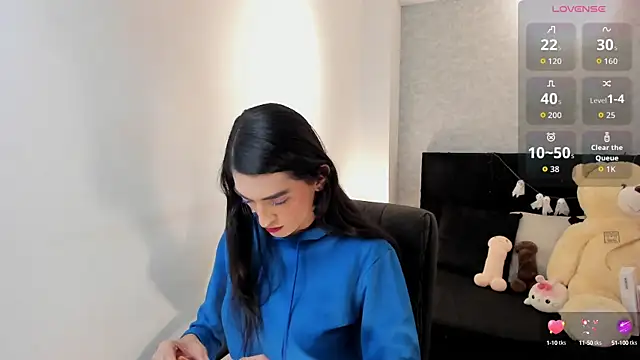 lily cash1 online show from October 2025 07:25:02 PM