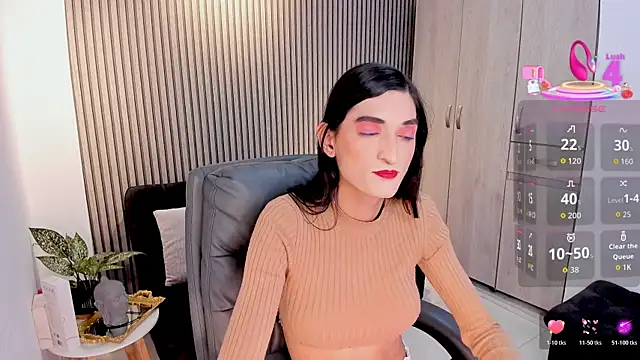 Snapshot of lily_cash1 chatting on November 2025 07:06:01 PM lily cash1 online show from November 2025 07:06:01 PM