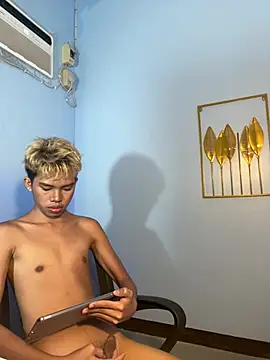 urcumjp online show from February 2026 01:25:01 AM