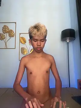 urcumjp online show from February 2026 06:37:01 AM