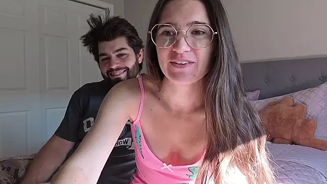 Snapshot of bambifarrina chatting on November 2025 05:05:01 PM bambifarrina online show from November 2025 05:05:01 PM