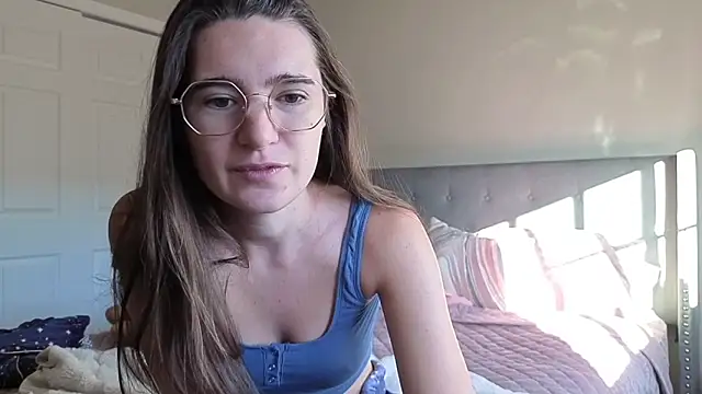 Snapshot of bambifarrina chatting on November 2025 09:07:02 PM bambifarrina online show from November 2025 09:07:02 PM