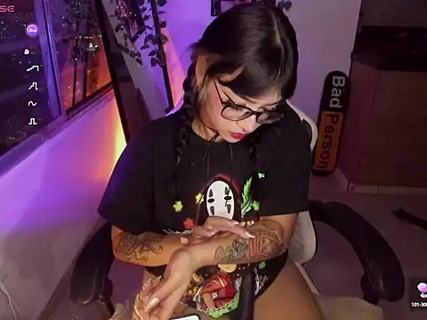 blackfllame online show from September 2025 01:35:01 AM