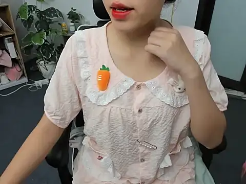 Xiao cute online show from September 2025 02:45:02 PM