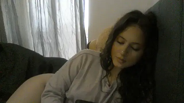 laylabliss online show from October 2025 02:53:02 PM