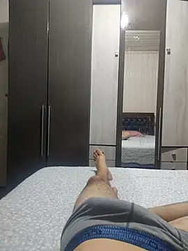 Snapshot of Gustavo198045 chatting on September 2025 03:22:01 AM Gustavo198045 online show from September 2025 03:22:01 AM