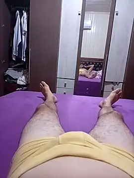 Gustavo198045 online show from April 2026 01:30:02 AM